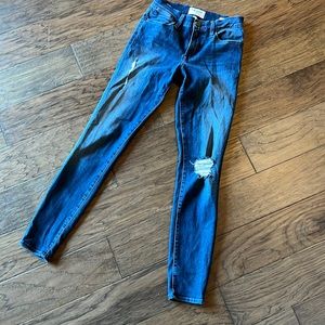 frame le high skinny distressed jeans